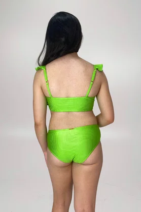 Conjunto Juvenil Babado Kiwi Canelado
