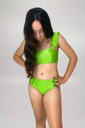 Conjunto Juvenil Babado Kiwi Canelado