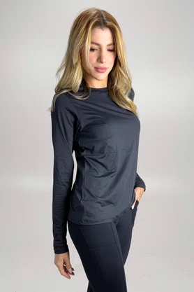 Blusa Penélope Manga Longa Preta com Proteção UV | IB SPORT
