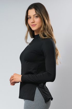 Blusa Térmica Com Fenda Lateral Preta
