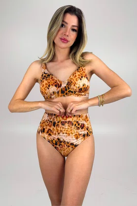 Hot Pants Amores Animal Print Caramelo