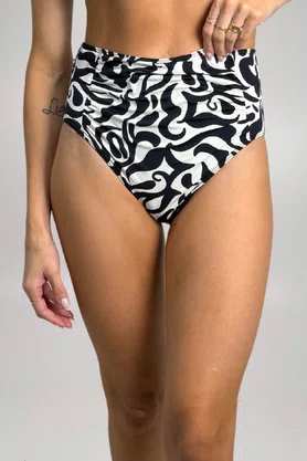 Hot Pants Amores P&B Abstrato | Ilha Bikini
