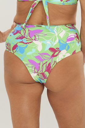 Hot Pants Maragogi Folhas Verde