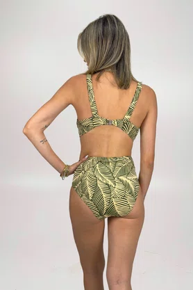 Hot Pants Amores Verde Musgo Folhas