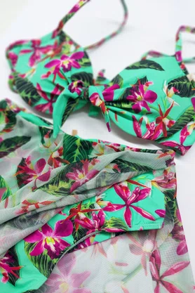 Hot Pants Saia Riacho Fúcsia Floral