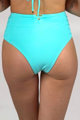 Hot Pants Veneza Verde Água