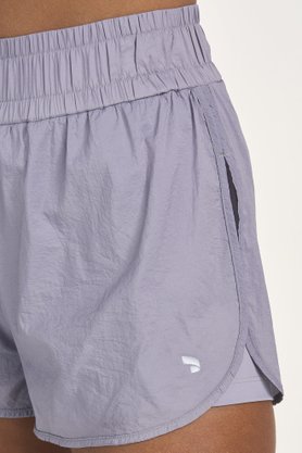 Shorts Sobreposto Alto Giro Cinza Claro