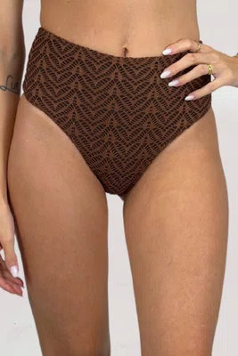 Hot Pants Maragogi Renda Marrom