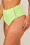 Hot Pants Com Detalhes Laterais Verde Neon Texturizado